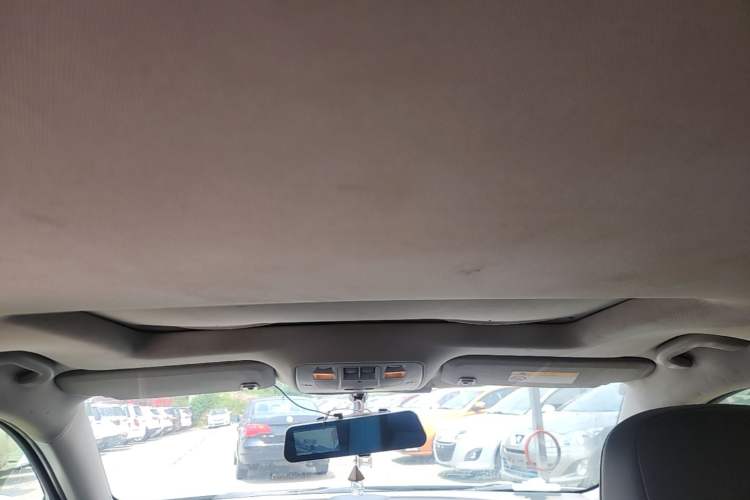 Used Chevrolet Malibu 2013 2.0L Automatic Luxury Edition Headliner