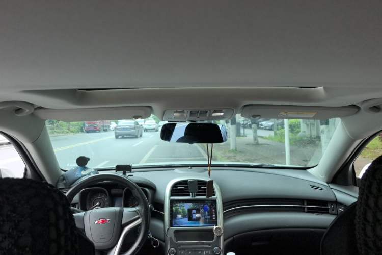 Used Chevrolet Malibu 2013 1.6T Automatic Comfort Edition Headliner