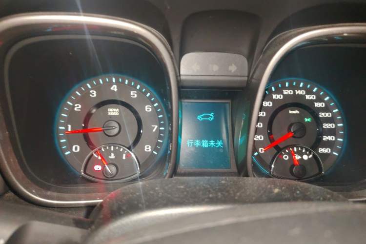 Used Chevrolet Malibu 2013 1.6T Automatic Comfort Edition Instrument Cluster