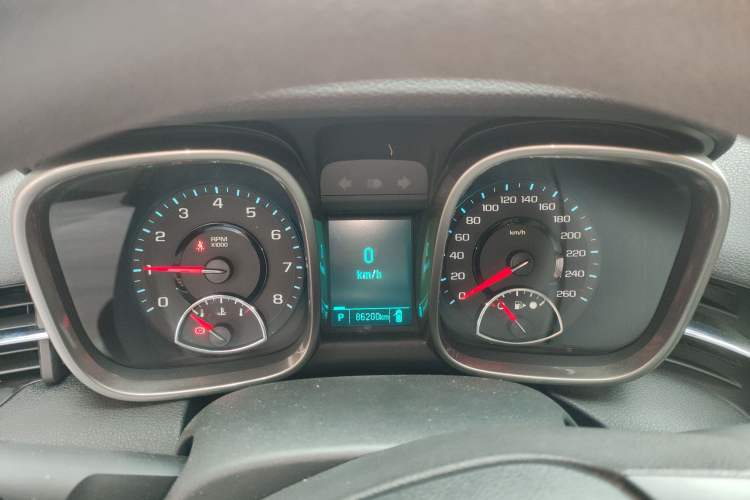 Used Chevrolet Malibu 2013 1.6T Automatic Comfort Edition Instrument Cluster