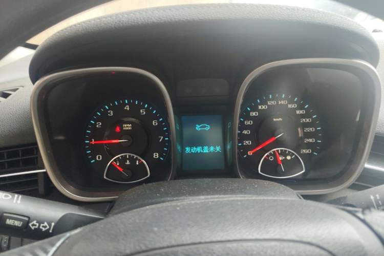 Used Chevrolet Malibu 2013 1.6T Automatic Comfort Edition Instrument Cluster