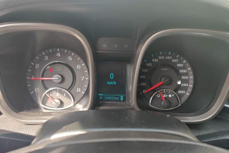 Used Chevrolet Malibu 2013 1.6T Automatic Comfort Edition Instrument Cluster