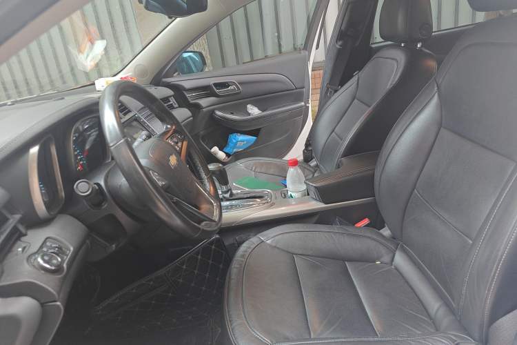 Used Chevrolet Malibu 2013 1.6T Automatic Luxury Edition Left Front Seat