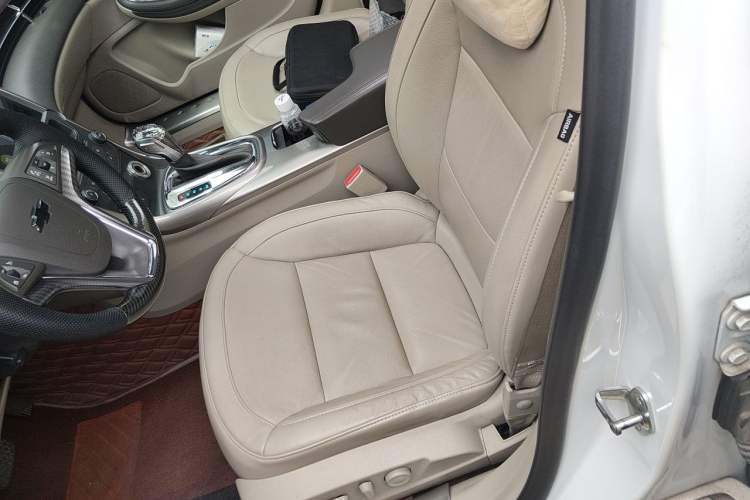 Used Chevrolet Malibu 2013 2.0L Automatic Luxury Edition Left Front Seat