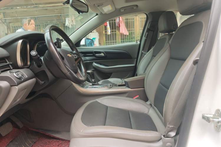 Used Chevrolet Malibu 2013 2.0L Automatic Luxury Edition Left Front Seat