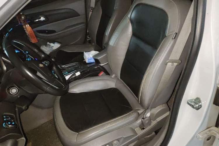 Used Chevrolet Malibu 2013 2.0L Automatic Luxury Edition Left Front Seat