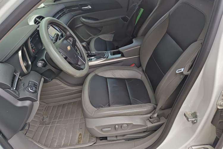 Used Chevrolet Malibu 2013 2.0L Automatic Luxury Edition Left Front Seat
