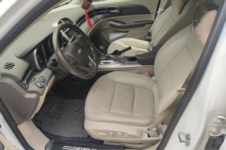 Used Chevrolet Malibu 2013 2.4L Automatic Luxury Edition Left Front Seat