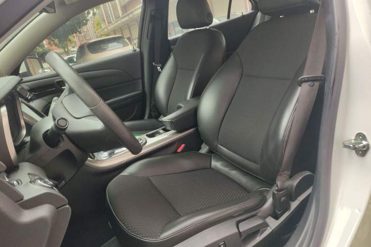Used Chevrolet Malibu 2013 1.6T Automatic Comfort Edition Left Front Seat