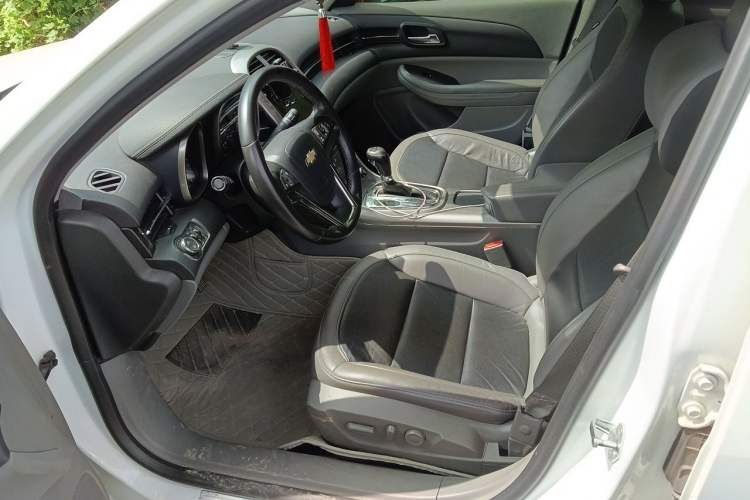 Used Chevrolet Malibu 2013 2.0L Automatic Luxury Edition Left Front Seat