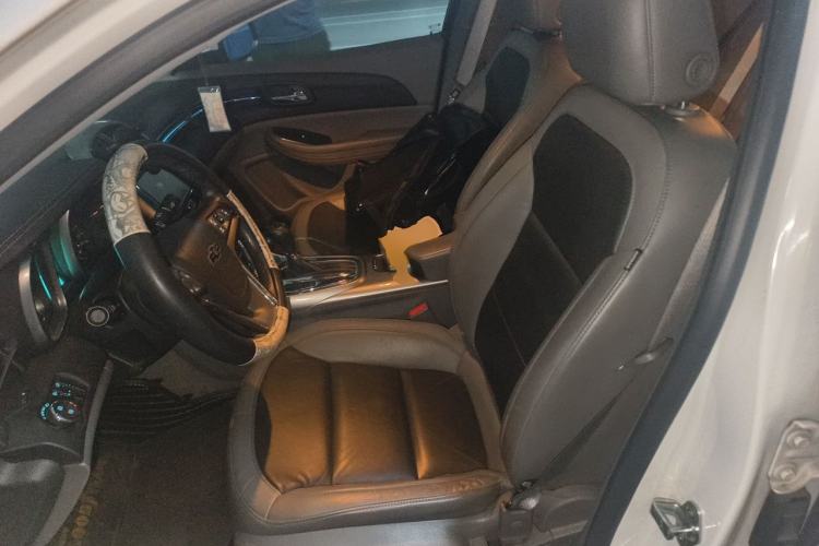 Used Chevrolet Malibu 2013 2.4L Automatic Luxury Edition Left Front Seat