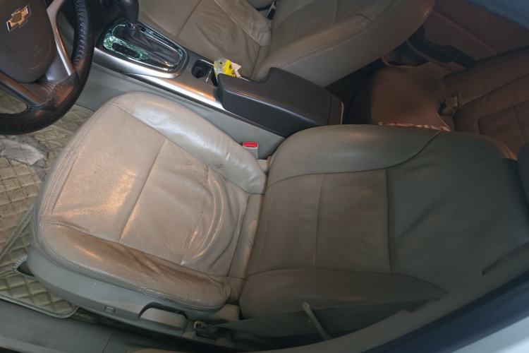 Used Chevrolet Malibu 2013 2.0L Automatic Comfort Edition Left Front Seat