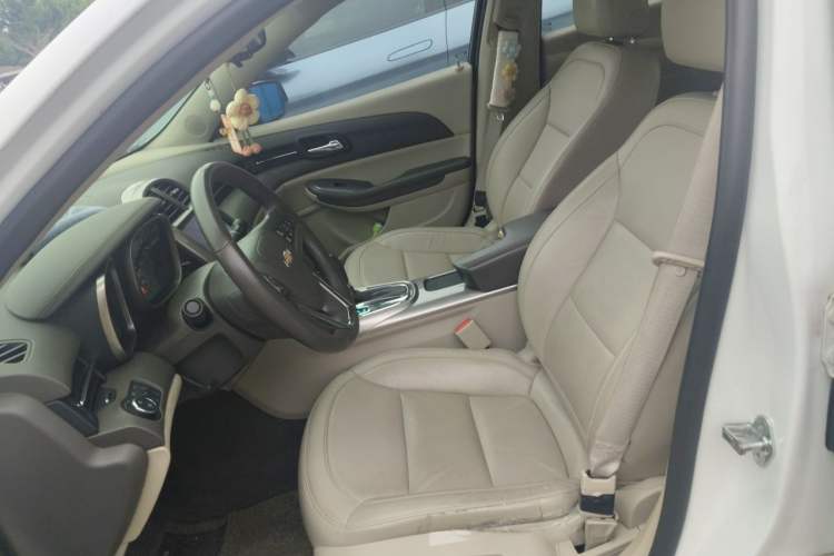 Used Chevrolet Malibu 2013 2.0L Automatic Luxury Edition Left Front Seat