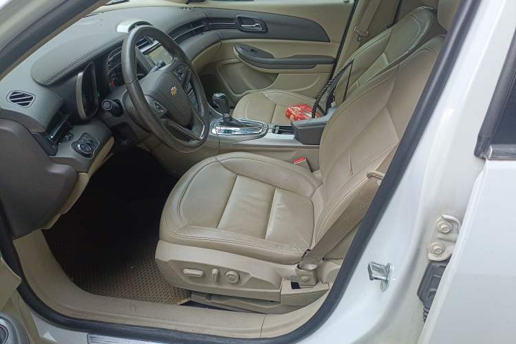 Used Chevrolet Malibu 2013 2.0L Automatic Luxury Edition Left Front Seat