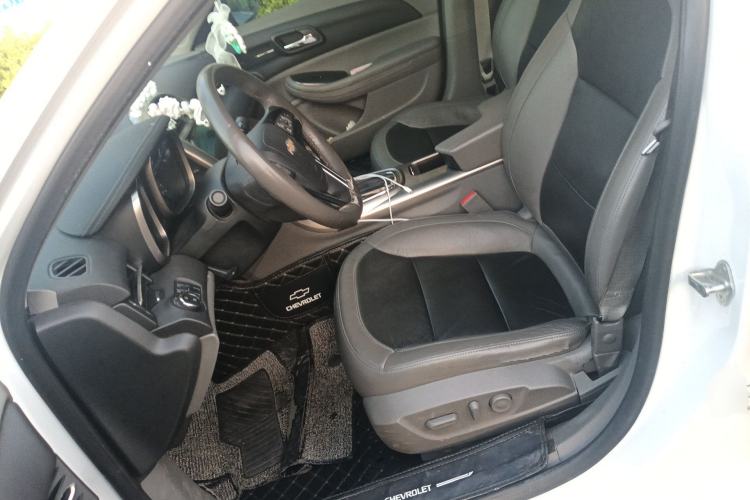 Used Chevrolet Malibu 2013 2.0L Automatic Comfort Edition Left Front Seat