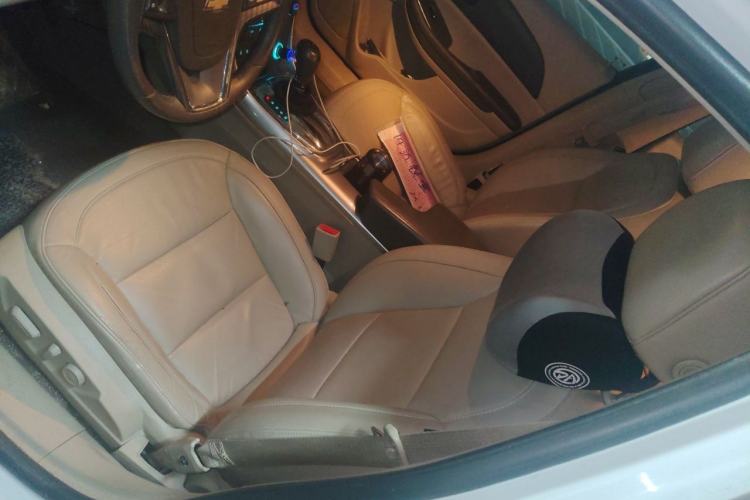 Used Chevrolet Malibu 2013 2.0L Automatic Luxury Edition Left Front Seat