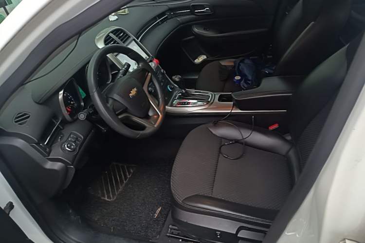 Used Chevrolet Malibu 2013 1.6T Automatic Comfort Edition Left Front Seat