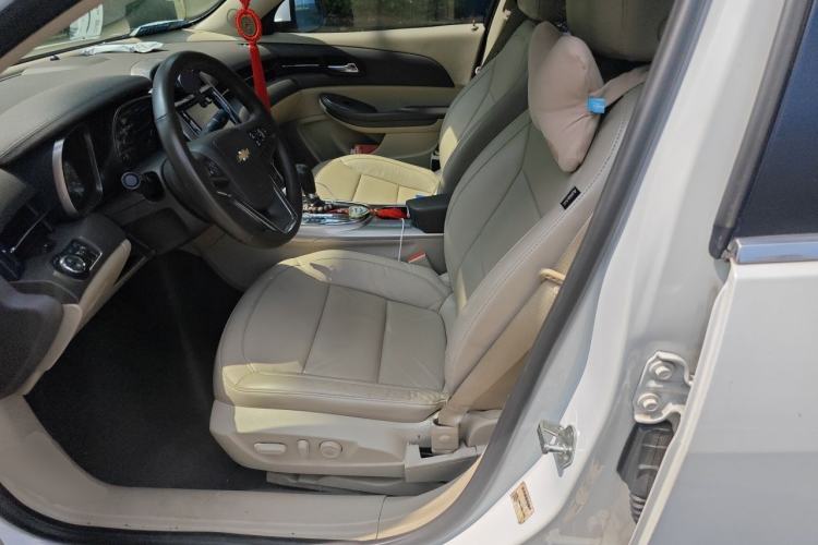Used Chevrolet Malibu 2013 2.0L Automatic Luxury Edition Left Front Seat