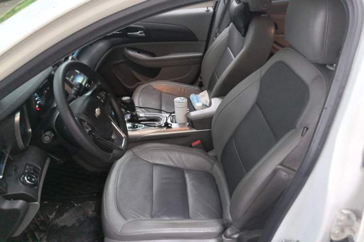 Used Chevrolet Malibu 2013 2.4L Automatic Luxury Edition Left Front Seat