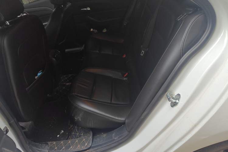 Used Chevrolet Malibu 2013 1.6T Automatic Luxury Edition Left Rear Seat