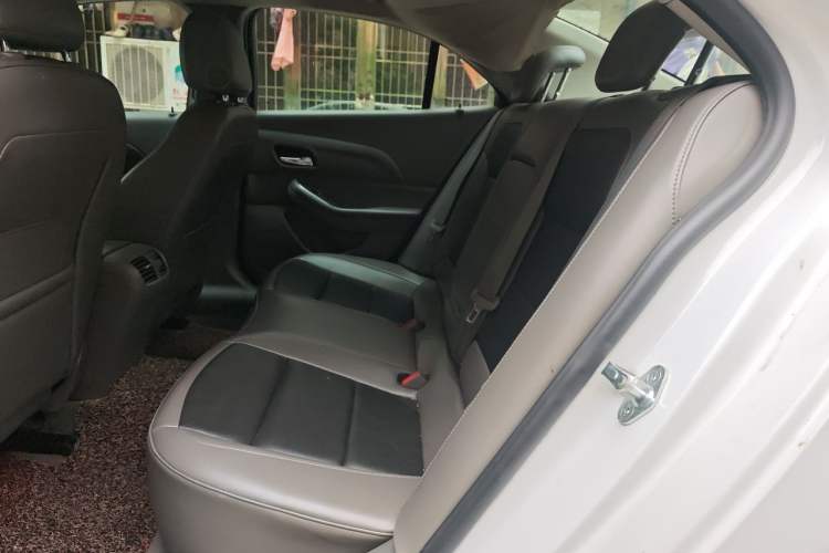 Used Chevrolet Malibu 2013 2.0L Automatic Luxury Edition Left Rear Seat
