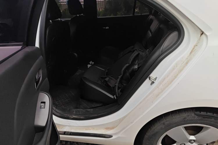 Used Chevrolet Malibu 2013 1.6T Automatic Comfort Edition Left Rear Seat