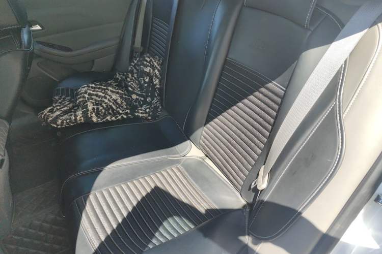 Used Chevrolet Malibu 2013 2.0L Automatic Luxury Edition Left Rear Seat