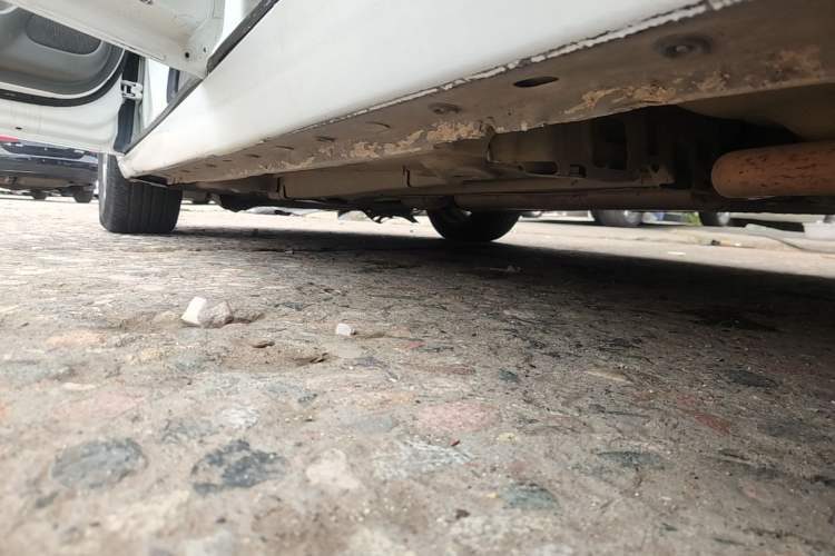 Used Chevrolet Malibu 2013 2.0L Automatic Luxury Edition Left Side Sill