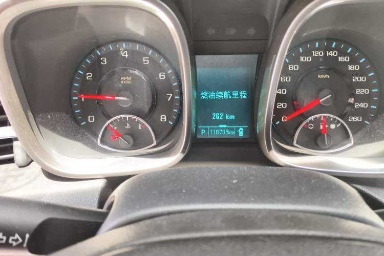 Used Chevrolet Malibu 2013 1.6T Automatic Comfort Edition Odometer Close Up