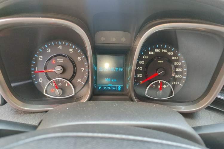 Used Chevrolet Malibu 2013 2.0L Automatic Luxury Edition Odometer Close Up