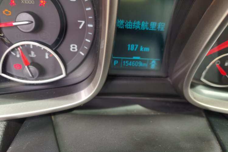 Used Chevrolet Malibu 2013 1.6T Automatic Comfort Edition Odometer Close Up