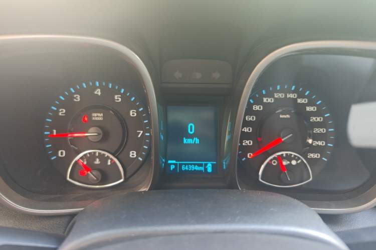 Used Chevrolet Malibu 2013 2.0L Automatic Luxury Edition Odometer Close Up