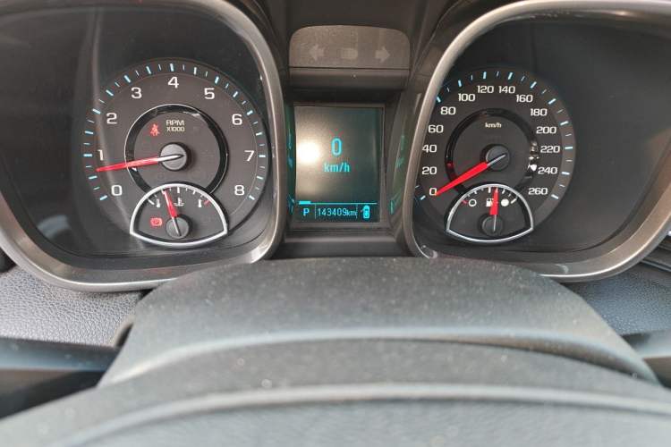Used Chevrolet Malibu 2013 2.0L Automatic Luxury Edition Odometer Close Up