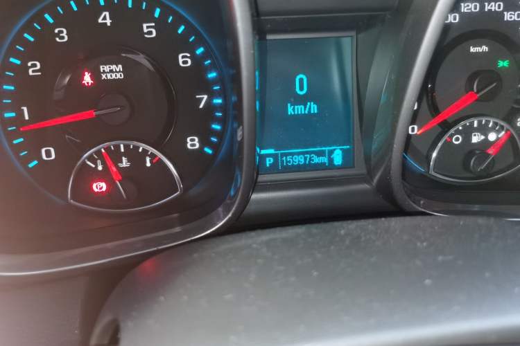 Used Chevrolet Malibu 2013 2.4L Automatic Luxury Edition Odometer Close Up