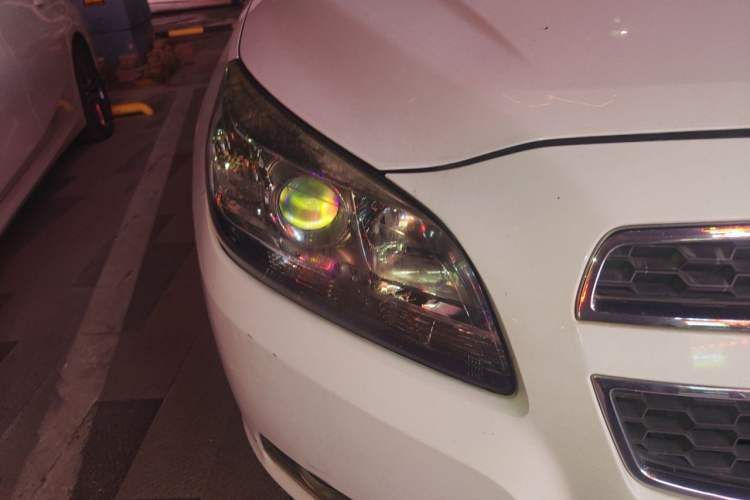Used Chevrolet Malibu 2013 2.4L Automatic Luxury Edition Right Front Headlight