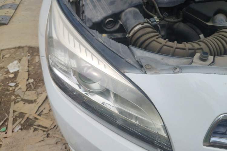 Used Chevrolet Malibu 2013 2.0L Automatic Comfort Edition Right Front Headlight