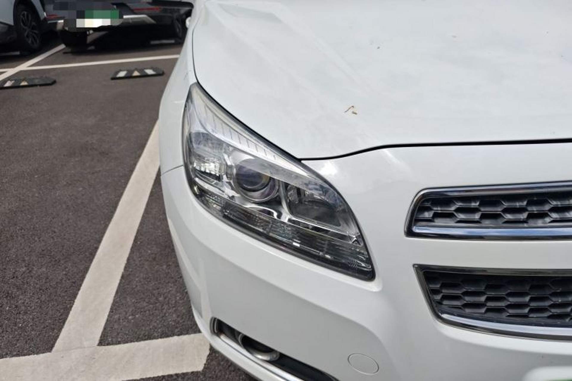 Used Chevrolet Malibu 2013 2.4L Automatic Luxury Edition Right Front Headlight