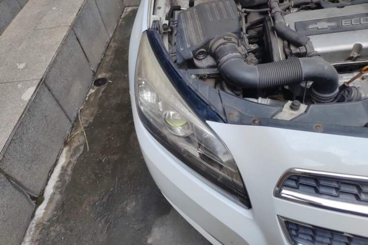 Used Chevrolet Malibu 2013 1.6T Automatic Comfort Edition Right Front Headlight