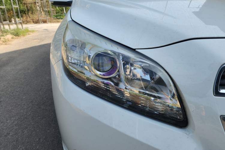 Used Chevrolet Malibu 2013 2.0L Automatic Luxury Edition Right Front Headlight