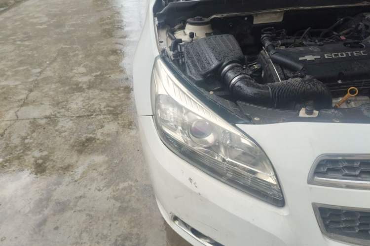 Used Chevrolet Malibu 2013 1.6T Automatic Comfort Edition Right Front Headlight