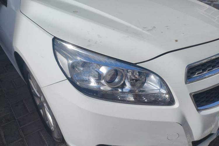 Used Chevrolet Malibu 2013 2.4L Automatic Luxury Edition Right Front Headlight