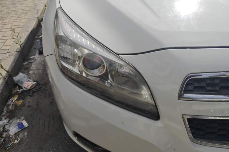 Used Chevrolet Malibu 2013 1.6T Automatic Comfort Edition Right Front Headlight