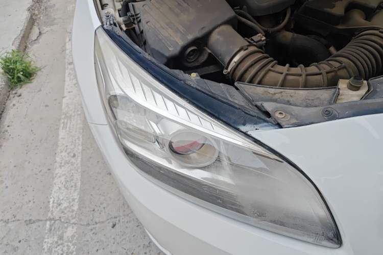 Used Chevrolet Malibu 2013 2.0L Automatic Luxury Edition Right Front Headlight