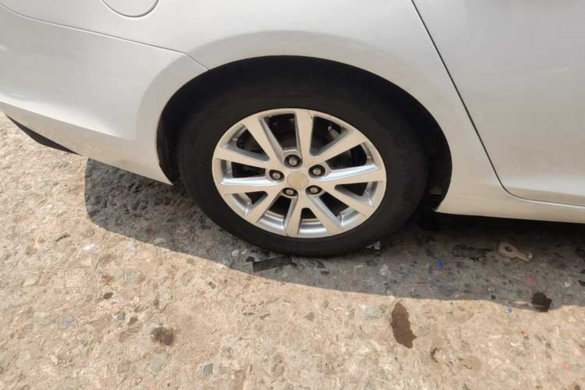 Used Chevrolet Malibu 2013 2.0L Automatic Luxury Edition Right Rear Wheel Hub