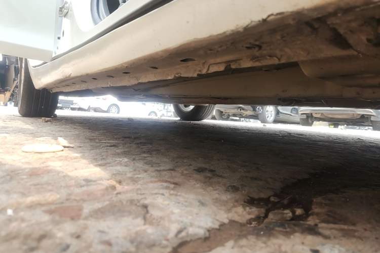 Used Chevrolet Malibu 2013 2.0L Automatic Luxury Edition Right Side Sill