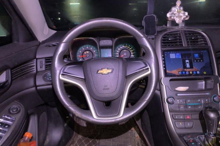 Used Chevrolet Malibu 2013 1.6T Automatic Comfort Edition Steering Wheel