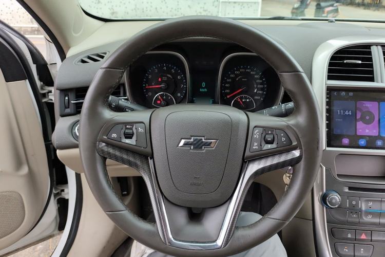 Used Chevrolet Malibu 2013 2.0L Automatic Luxury Edition Steering Wheel