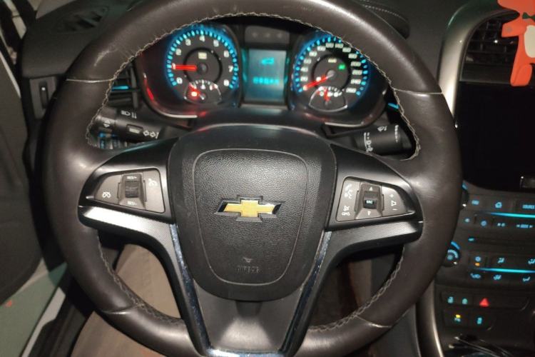 Used Chevrolet Malibu 2013 2.0L Automatic Luxury Edition Steering Wheel