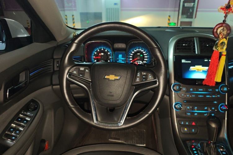 Used Chevrolet Malibu 2013 2.0L Automatic Luxury Edition Steering Wheel
