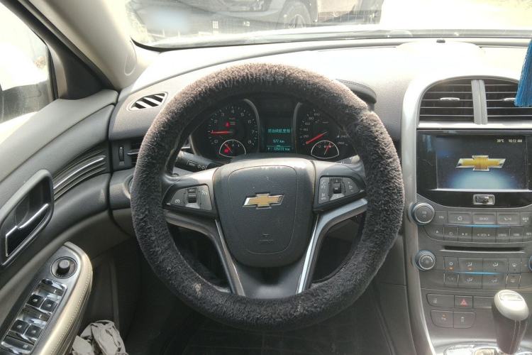 Used Chevrolet Malibu 2013 2.4L Automatic Luxury Edition Steering Wheel